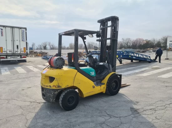 KOMATSU