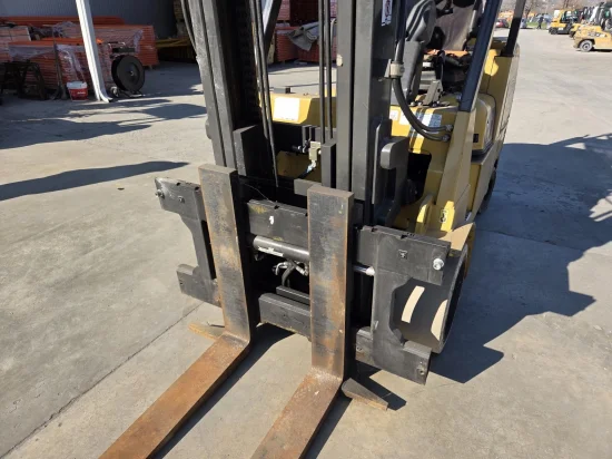 stivuitor GPL CATERPILLAR