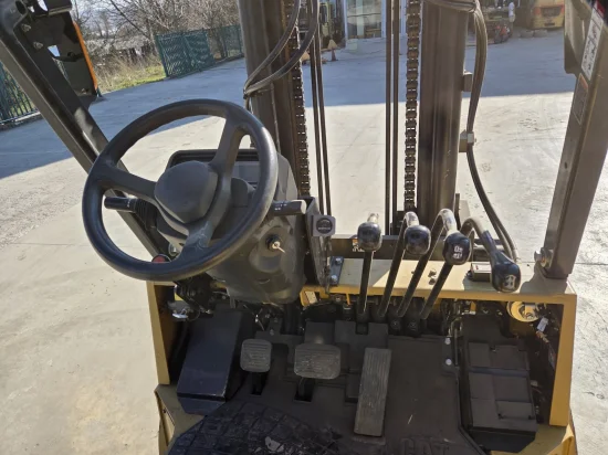 stivuitor GPL CATERPILLAR