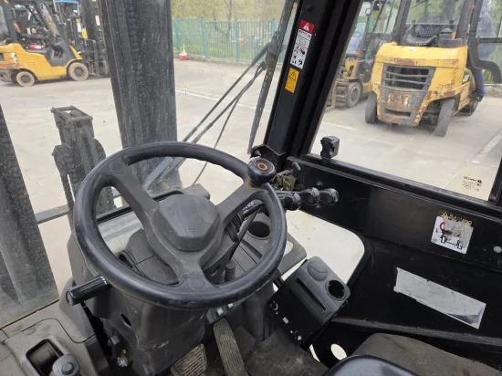 stivuitor GPL CATERPILLAR