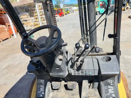 stivuitor GPL CATERPILLAR