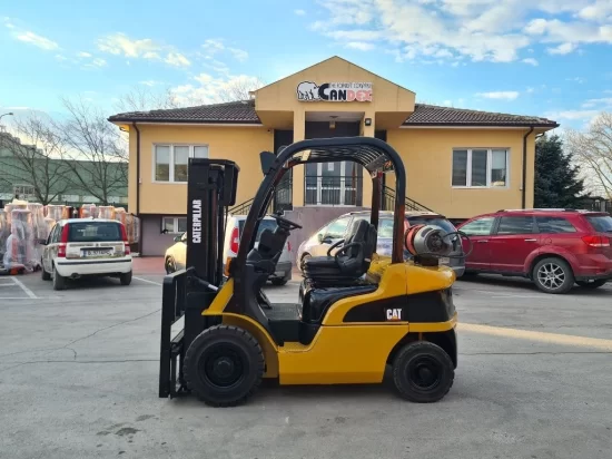 stivuitor GPL CATERPILLAR