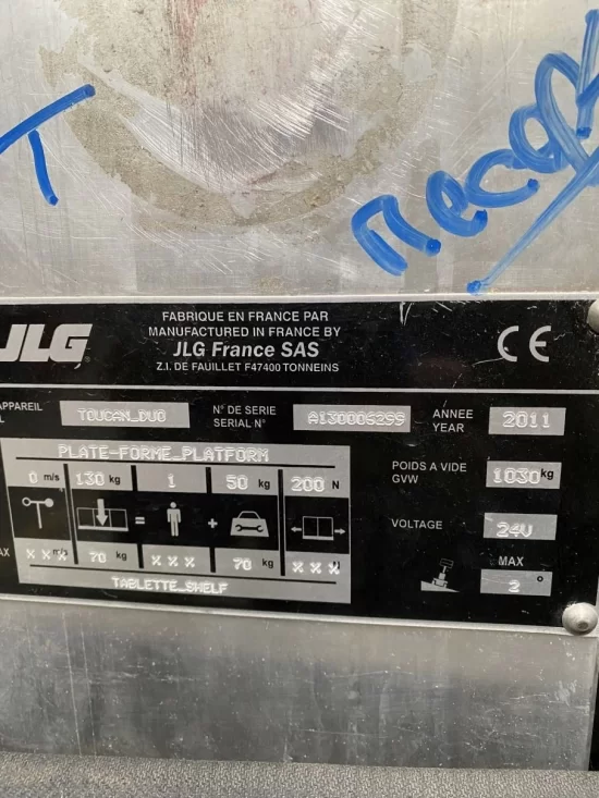 JLG
