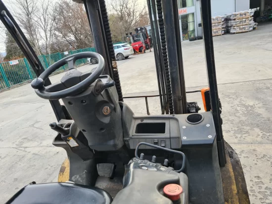 stivuitor GPL CATERPILLAR
