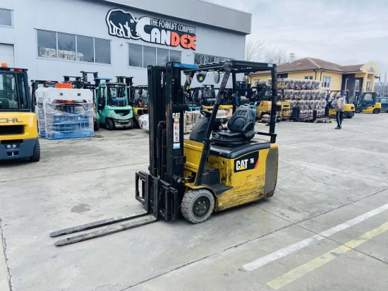 stivuitor electric CATERPILLAR
