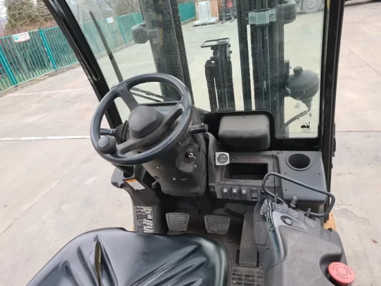 stivuitor GPL CATERPILLAR