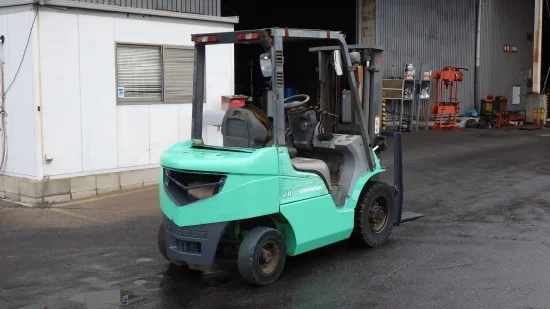 stivuitor pe benzină MITSUBISHI