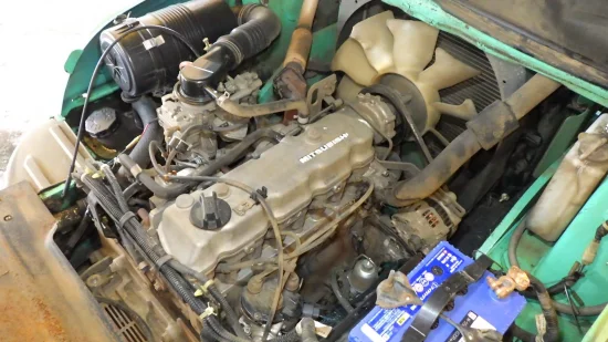stivuitor pe benzină MITSUBISHI