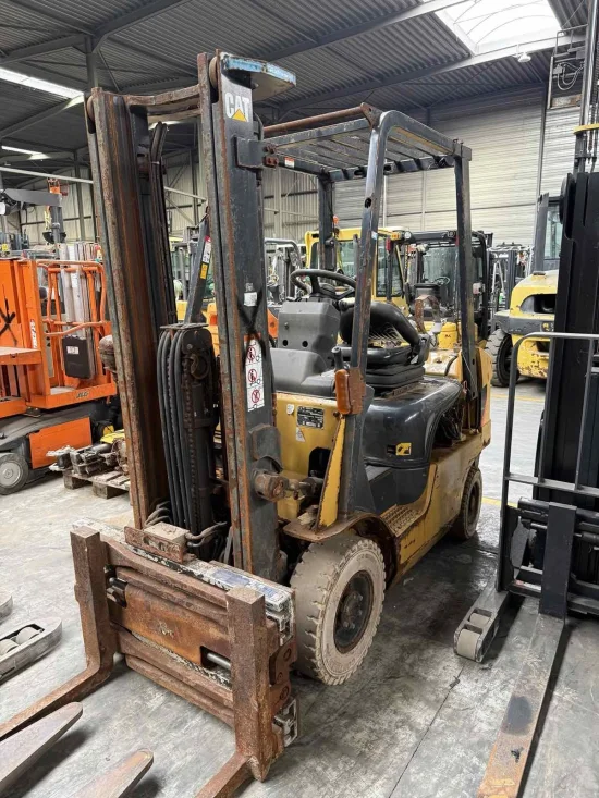 stivuitor GPL CATERPILLAR