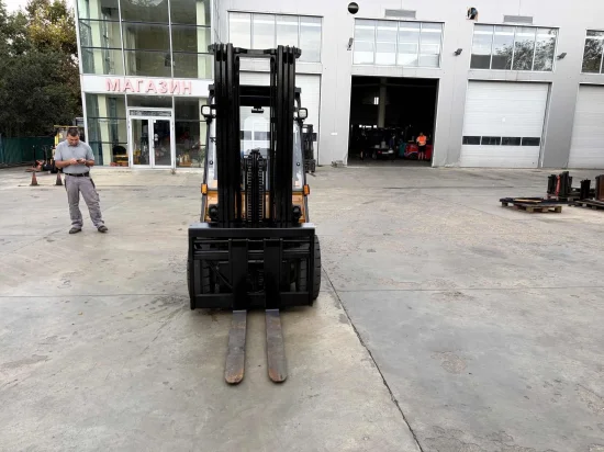 stivuitor GPL CATERPILLAR