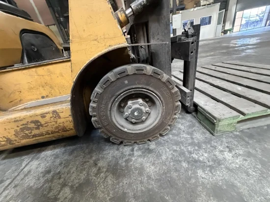 stivuitor GPL CATERPILLAR