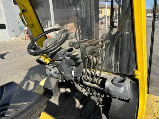 KOMATSU