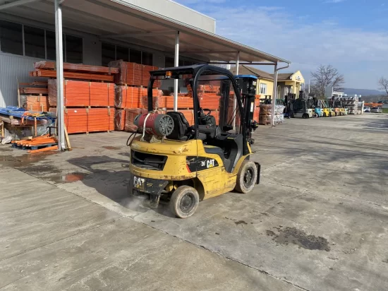 stivuitor GPL CATERPILLAR
