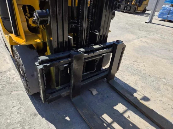 stivuitor GPL CATERPILLAR